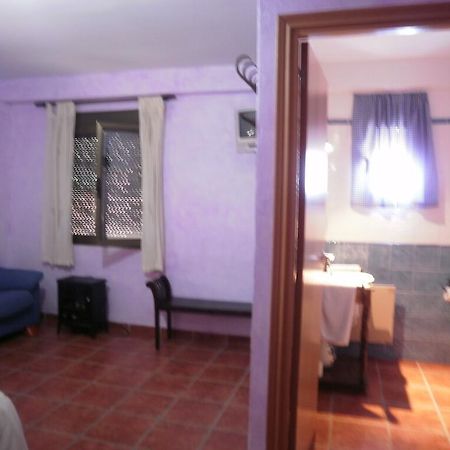 Hostal El Olmo カマレラ・デ・ラ・シエラ エクステリア 写真