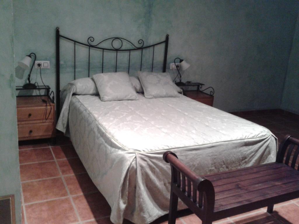 Hostal El Olmo カマレラ・デ・ラ・シエラ 部屋 写真
