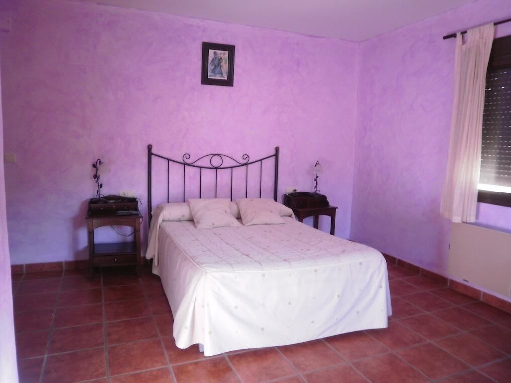 Hostal El Olmo カマレラ・デ・ラ・シエラ 部屋 写真